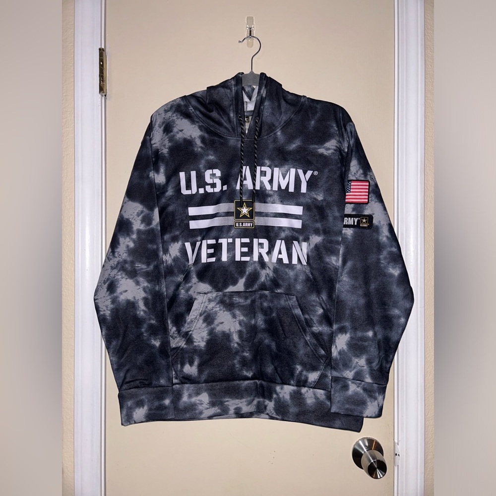 Official Licensed US Army Veteran Tie Dye Hoodie Sweatshirt Embroidered Patches